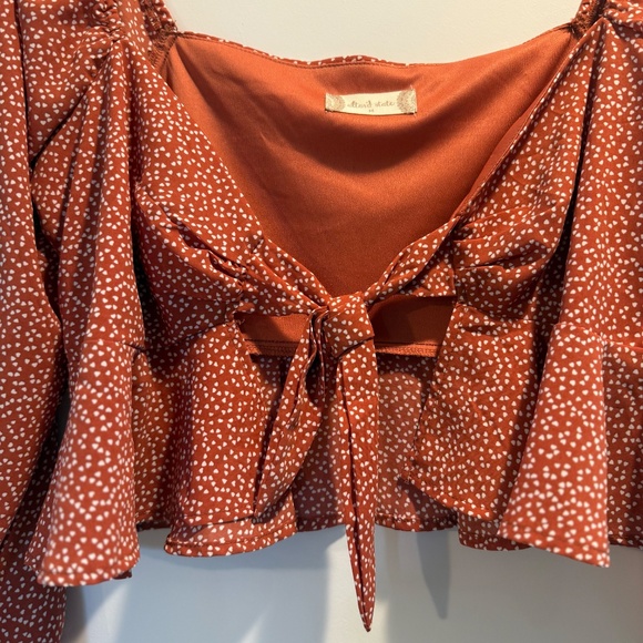 NWOT Altar'd State Medium Rust Tie Front Blouse - Picture 6 of 6